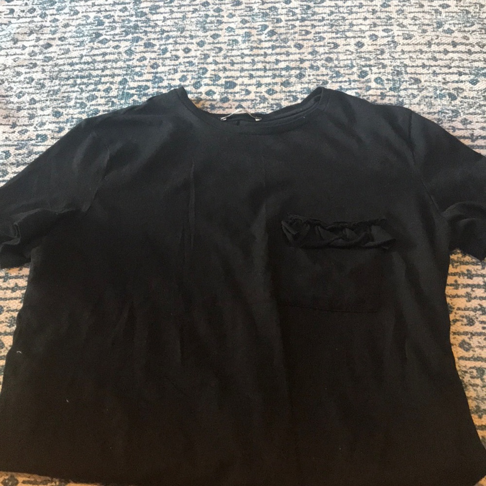 Zara T-shirt with ruffle pocket